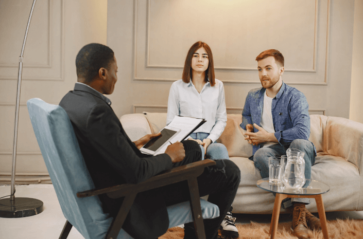 How to Find a Marriage Therapist