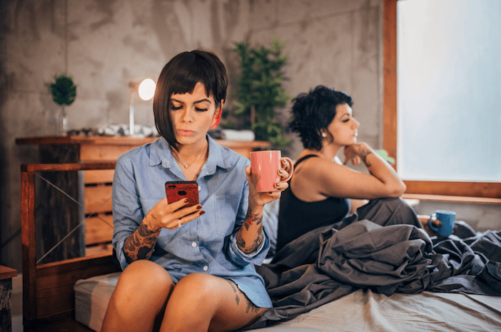 5 Signs It’s Time to Emotionally Detach from Someone
